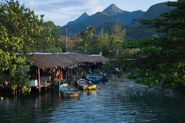 Papier Peint photo Nature Boats with nature background / Boats with nature background in Koh Chang, Trat, Thailand