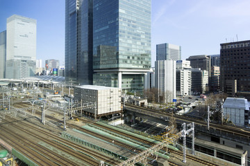 丸の内　八重洲　高層ビル街と東京駅