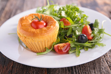 tomato muffin