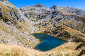 Lagh de Calvaresc - lake of heart