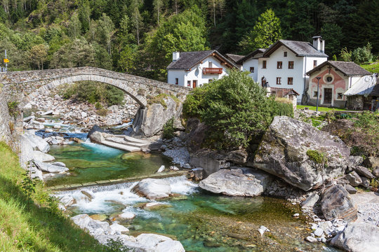 The stone bridge in Arvigo