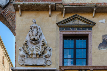 Verona, finestra 2