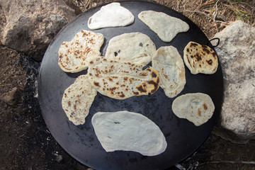 "Tabun" a traditional way of making daruze pita bread