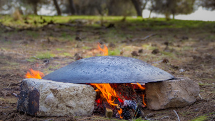 "Tabun" a traditional way of making daruze pita bread