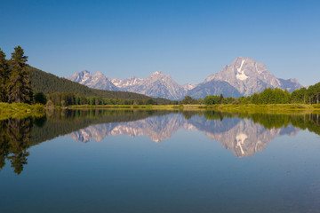 Naklejka na ściany i meble View of the Grand Teton Mountains from Oxbow Bend on the Snake R