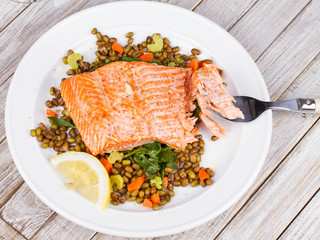 Salmon with Lentils and Arugula
