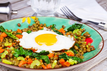 Lentils with Egg, Spinach and Carrot