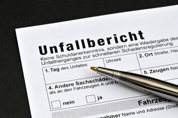 Unfallbericht, Formular, Polizei, Schuldfrage, Haftpflicht