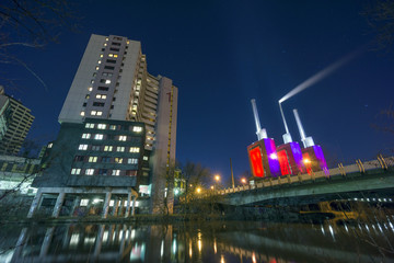 Fototapeta premium Hannover district Linden-Limmer and Ihme river at evening