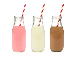 Printed kitchen splashbacks Milkshake Strawberry regular and chocolate milk in bottles isolated