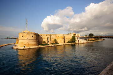 Taranto Castello Aragonese