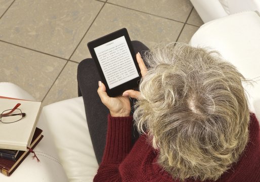 e-reader donna lettura