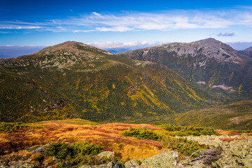 Naklejka na ściany i meble View of distant mountains from the summit of Mount Washington, N