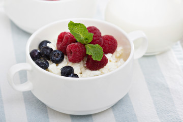 Colofrul healthy breakfast with cottage cheese