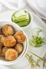 Minced meat balls with vegetables