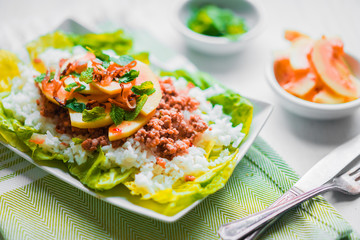 Meat with rice and papaya