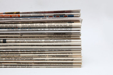 Haufen alter Zeitungen