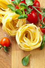 frische hausgemachte  tagliatelle 