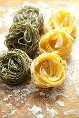 frische hausgemachte  tagliatelle 