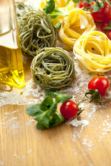 frische hausgemachte  tagliatelle 