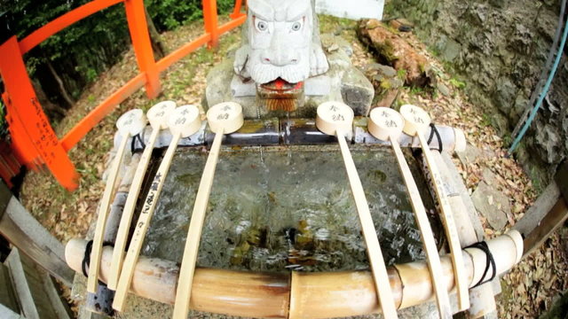 Fushimi Inari Taisha Japanese sacred hand washing shrine Kyoto 
