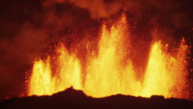 Night Scenic Fire Volcanic Molten Lava Exploding Magma Open Fissures Iceland 