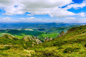 Naklejka premium Mountain landscape in summer light
