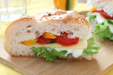 Belegtes Fladenbrot