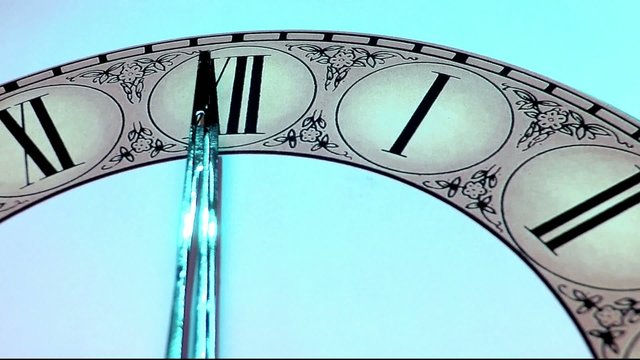 clock with a natural sound