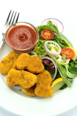 nuggets et salade