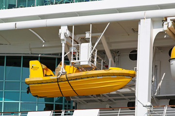 Safety boat