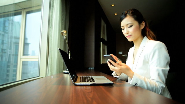 Asian Chinese Female Consultant Cloud Laptop Shanghai The Bund