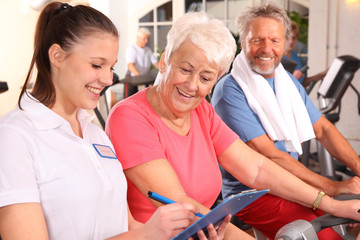 Obraz premium Trainingsplanerstellung am Ergometer