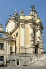 Fototapeta na wymiar St. George's Cathedral in Lviv