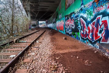 Fototapeta na wymiar Tunnel im Geisterbahnhof München