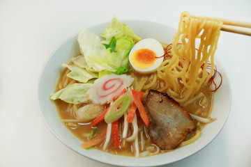 とんこつラーメン