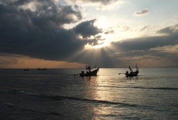 Obraz premium sunset with boats