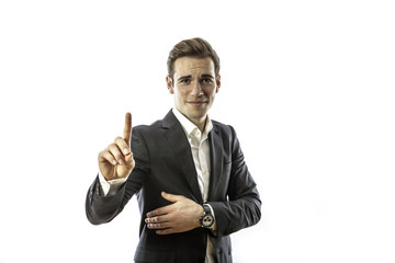 Junger_Mann_aufmerkend