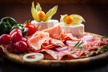 Antipasto dinner platter