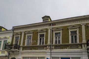 Fototapeta premium Old building facade with ornament in Ruse town