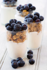 Yogurt and cereal breakfast