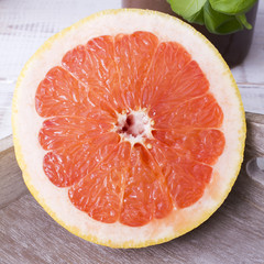 grapefruit on wooden background