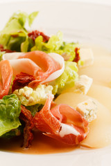 appetizer with pear, cheese and ham