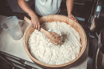Japan rice in hangiri. Process.