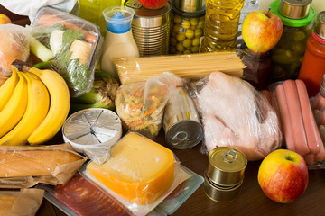 Provision with vegetables and meat