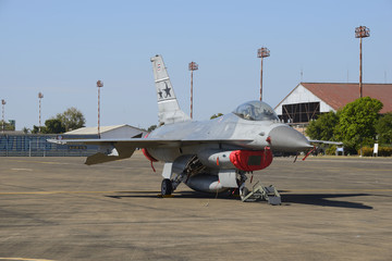 Fototapeta na wymiar F-16 jet fighter