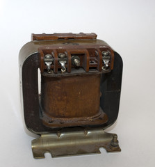 Power transformer