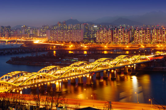 Cityscape of Hangang bridge in korea