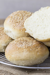 Baked burger buns