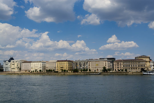 Danuber river crossing Budapest